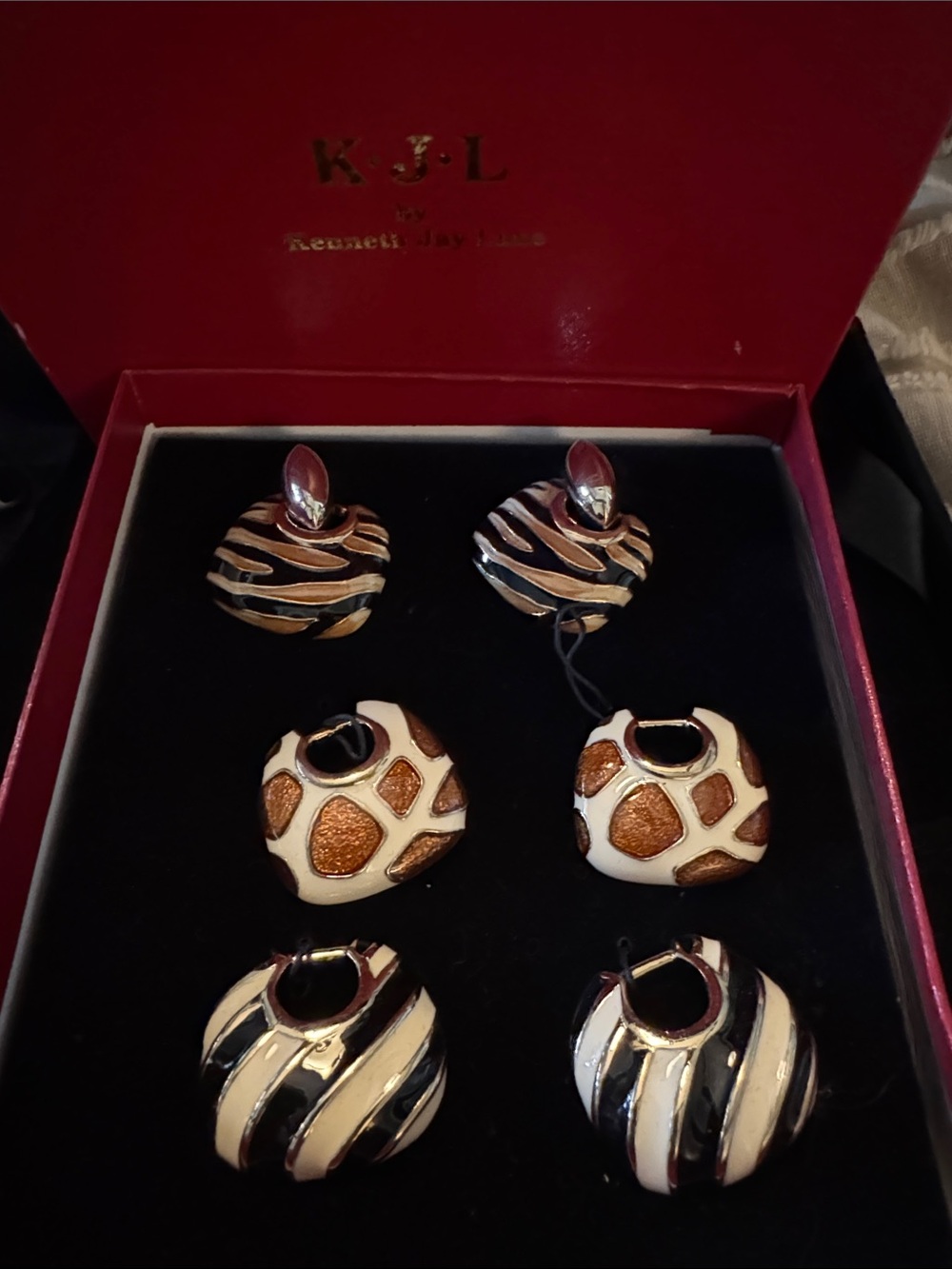 Kenneth Jay Lane clip-on Trio Set of Ivory, Black and Brown Enamel Hoop Earrings